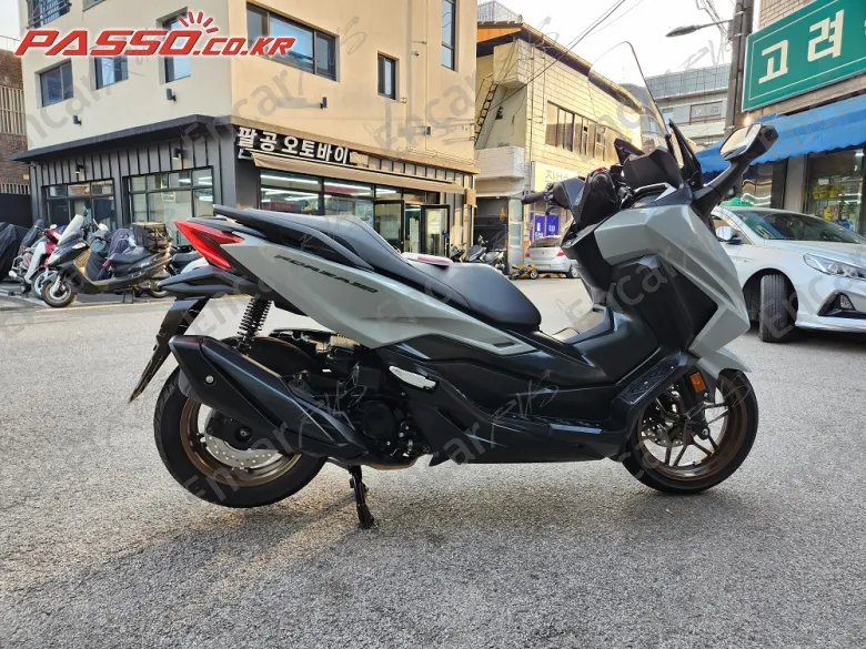 Honda Forza 350 - фото 0