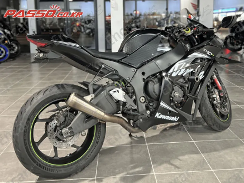 KAWASAKI NiNJA ZX 10 RR - фото 0