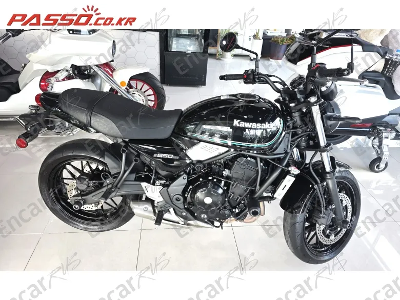 Kawasaki Z 650 Rs Abs - фото 0