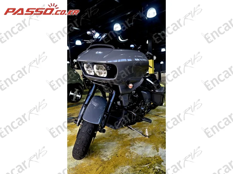HARLEY-DAVIDSON ROAD GLIDE SPECIAL - фото 1