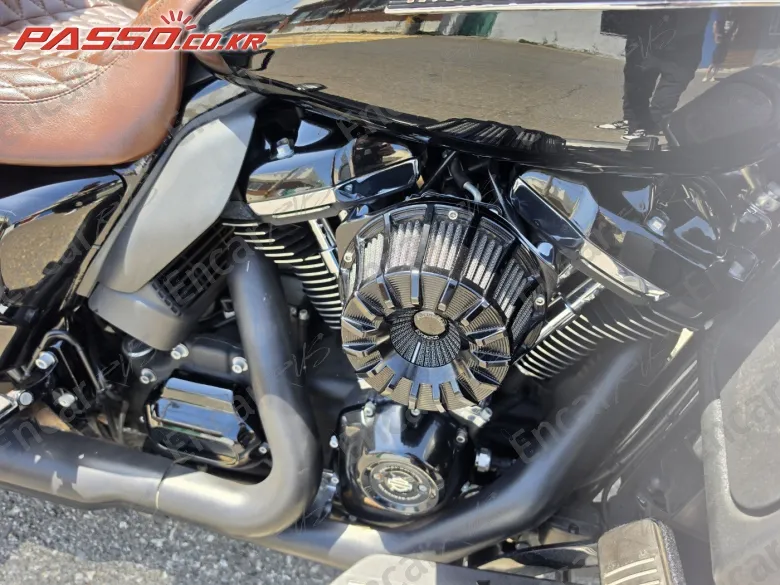 HARLEY-DAVIDSON ROAD KING SPECIAL - фото 6