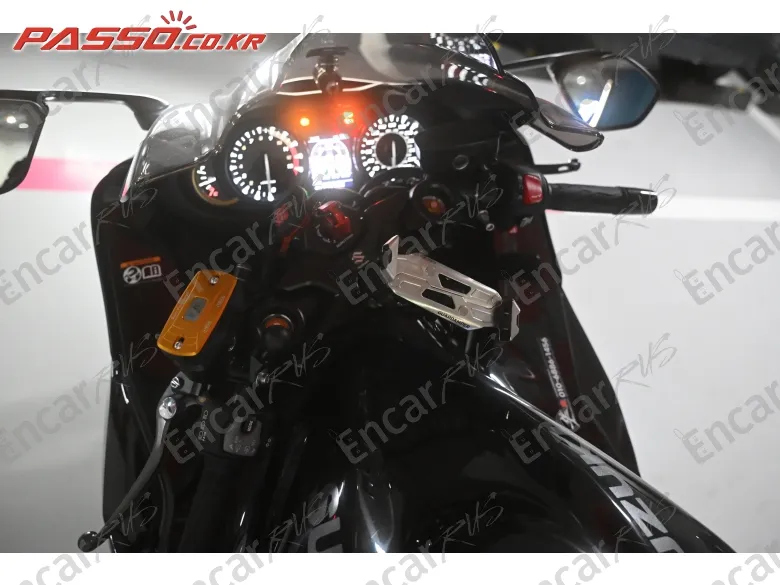 SUZUKI GSX R 1300 HAYABUSA - фото 3
