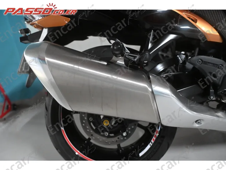 SUZUKI GSX R 1300 HAYABUSA - фото 6