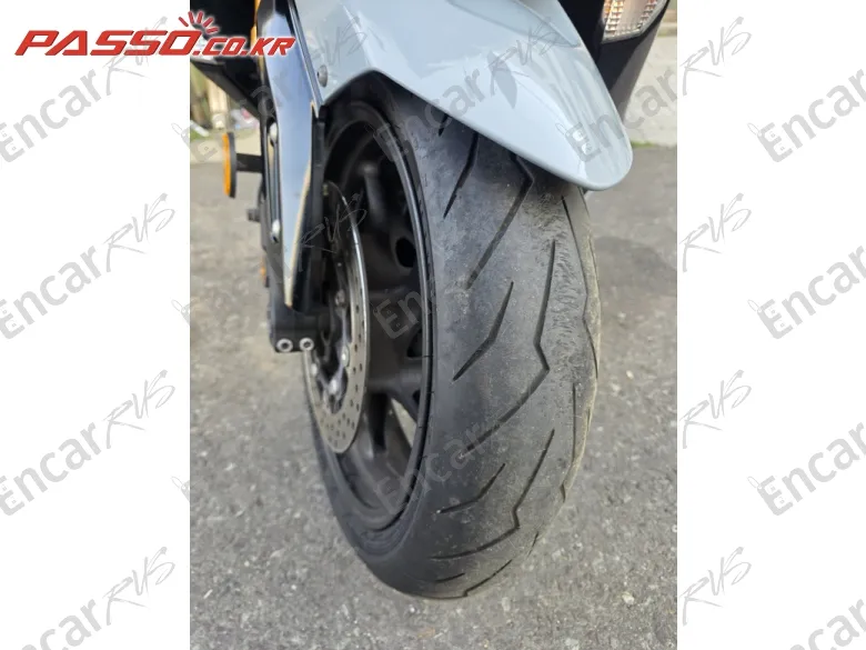 Yamaha T Max Dx - фото 5
