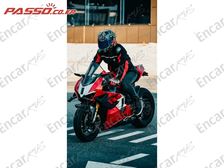 Ducati Panigale V4 S - фото 3