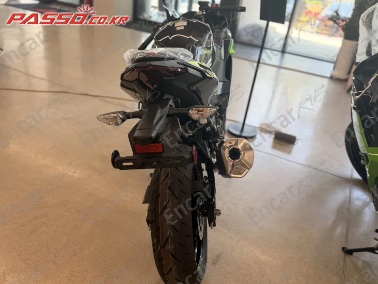 Kawasaki Zx 500 R - фото 2
