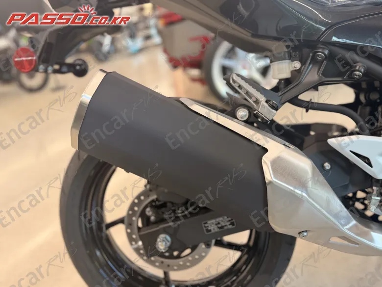 Kawasaki Zx 500 R - фото 6