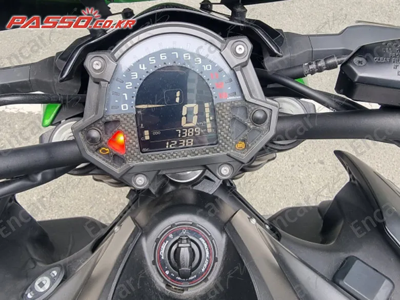 Kawasaki Z 900 Abs - фото 3