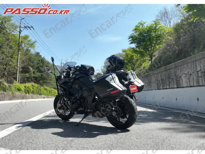 Kawasaki Z 1000 Sx - фото 1