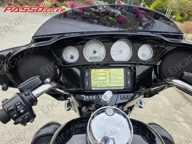 Harley-Davidson Flhx - фото 3