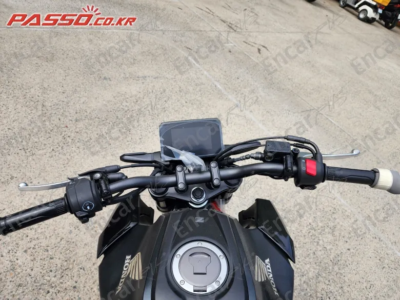 HONDA CB 125 R - фото 3