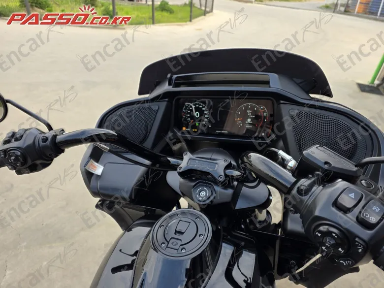 HARLEY-DAVIDSON FLTR - фото 3