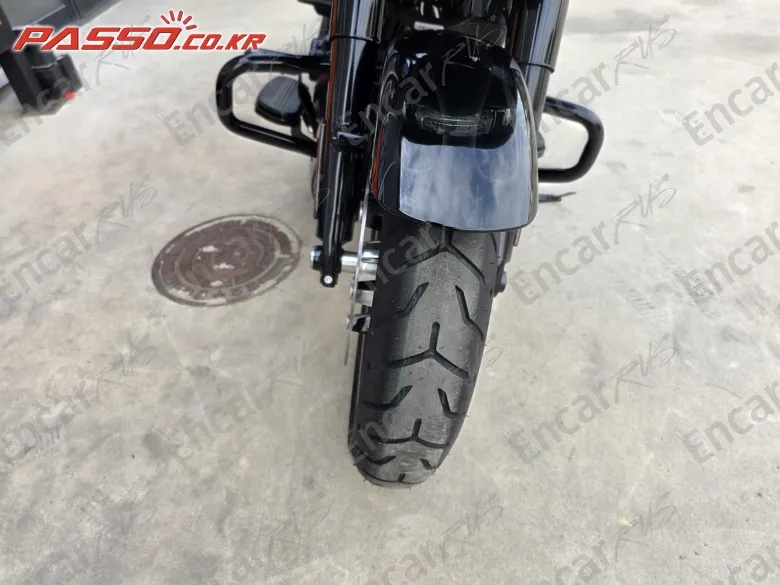 HARLEY-DAVIDSON FLTR - фото 5