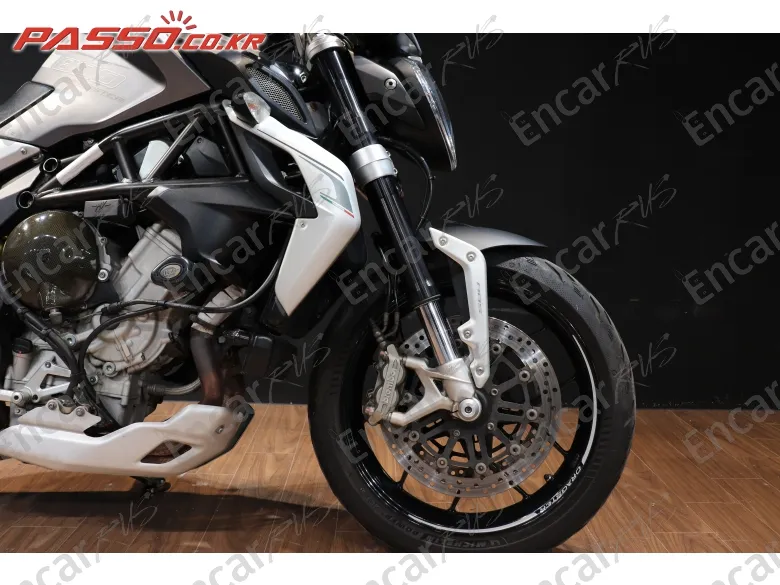 Mv Agusta Dragster 800 Rc - фото 5