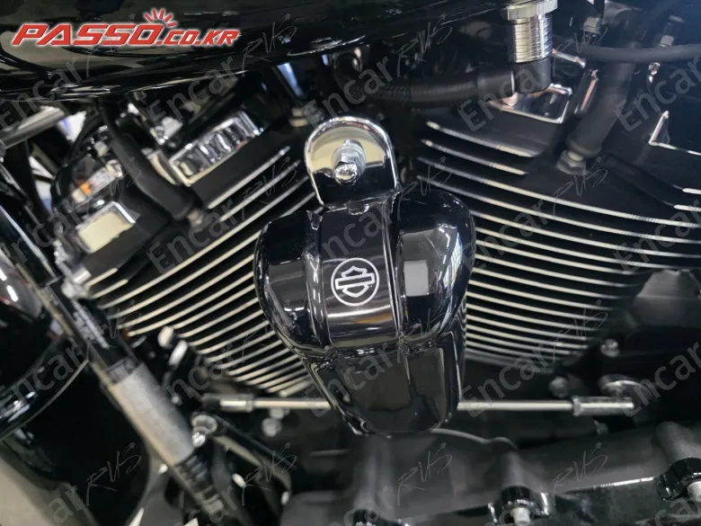 Harley-Davidson Road King Special - фото 2