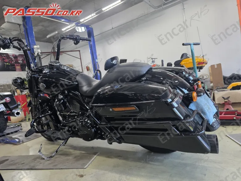 Harley-Davidson Road King Special - фото 3