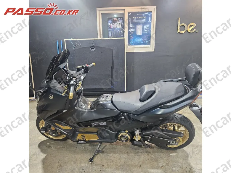 Yamaha T Max 560 - фото 1