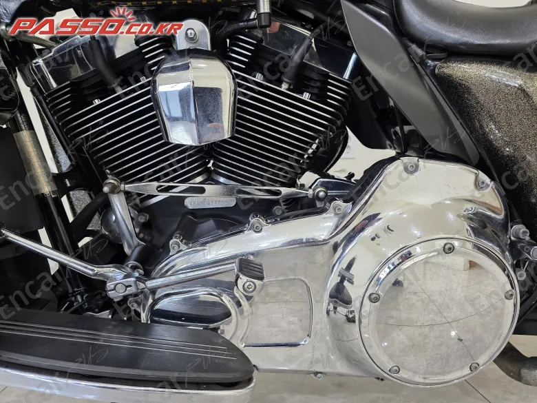 Harley-Davidson Flhxs Street Glide Special - фото 4