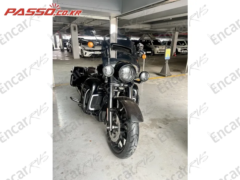 HARLEY-DAVIDSON ROAD GLIDE SPECIAL - фото 3
