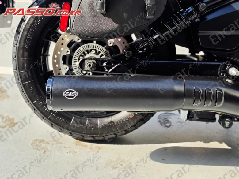 Indian Scout Bobber - фото 6