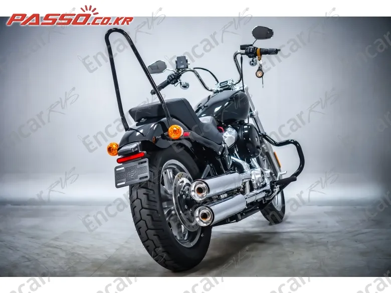 Harley-Davidson Softail Standard - фото 2