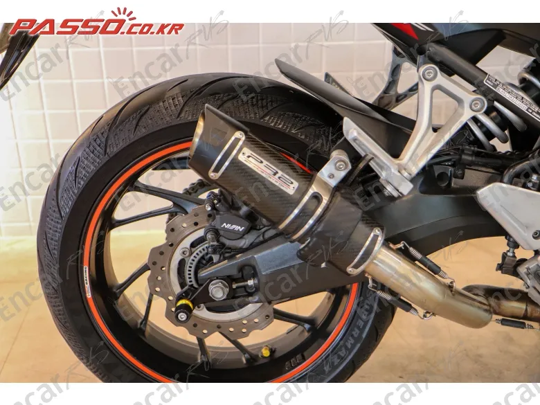 HONDA CB 650 F - фото 6
