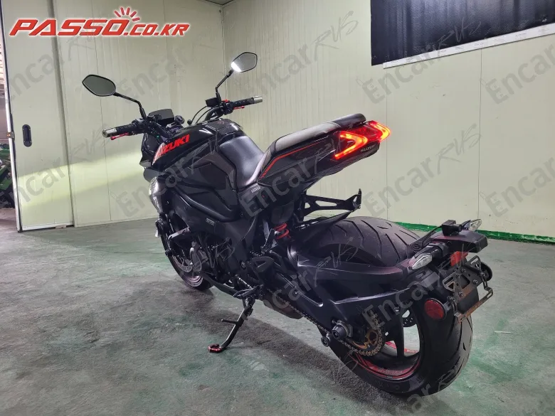 SUZUKI KATANA GSX S 1000 - фото 4
