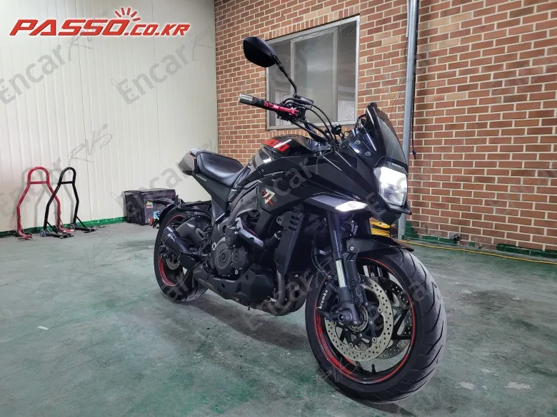 SUZUKI KATANA GSX S 1000 - фото 5