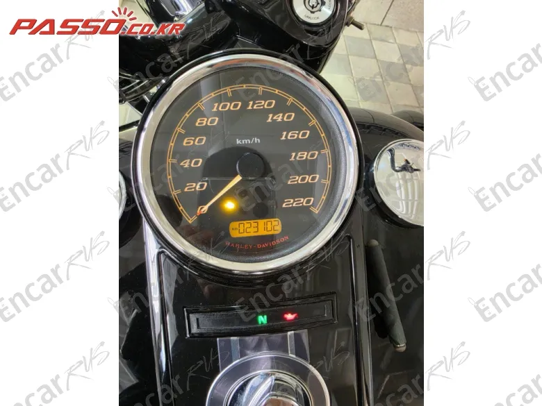 Harley-Davidson Road King Special - фото 3