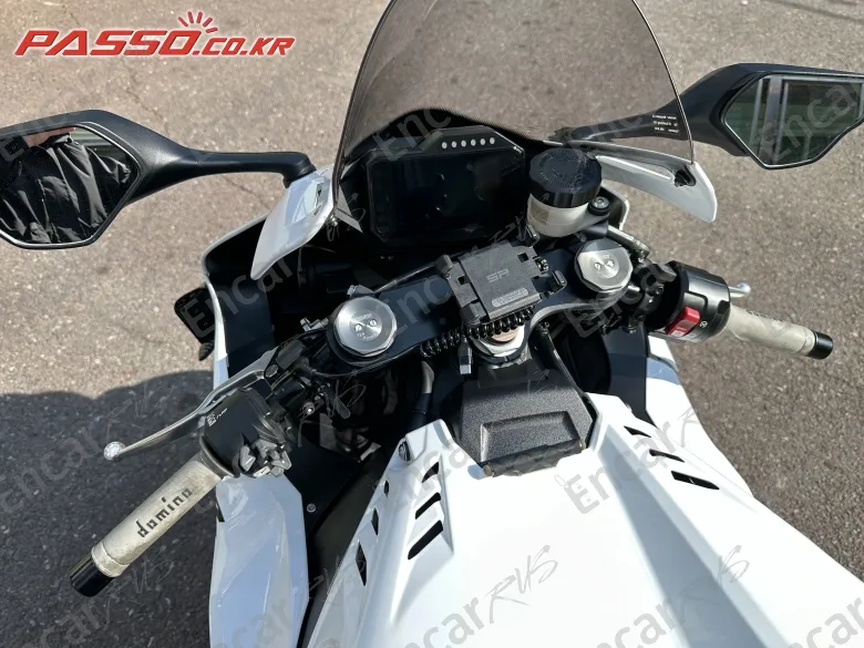 HONDA CBR 1000 RR-R FIREBLADE - фото 4
