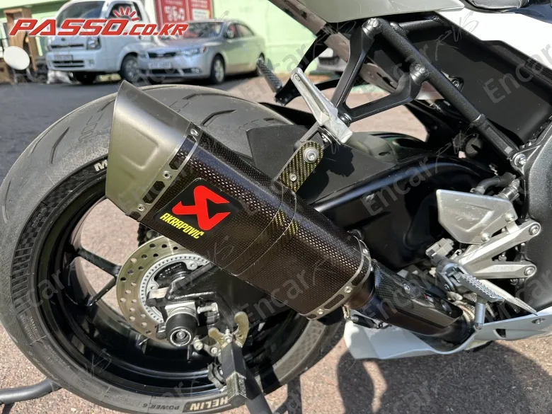 HONDA CBR 1000 RR-R FIREBLADE - фото 6