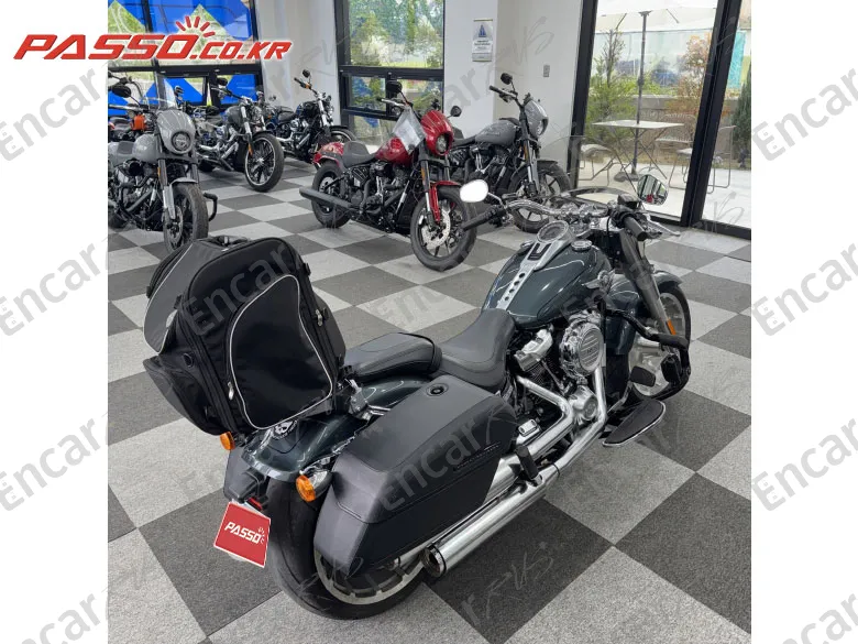 Harley-Davidson Fat Boy 107 - фото 2