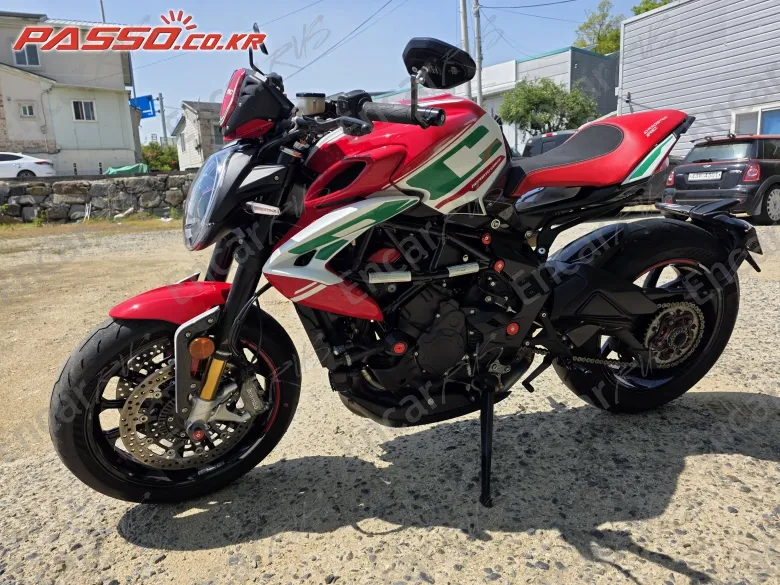 Mv Agusta Dragster 800 Rc Scs - фото 2