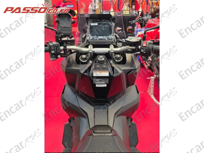 Honda X Adv - фото 3