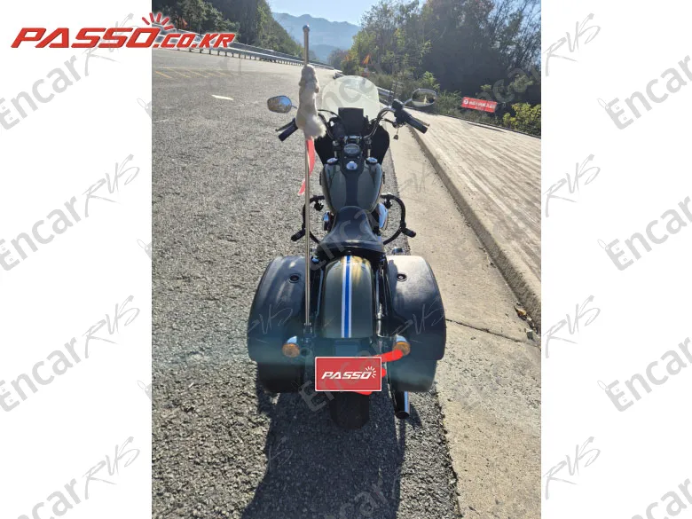 HARLEY-DAVIDSON STREET BOB - фото 2