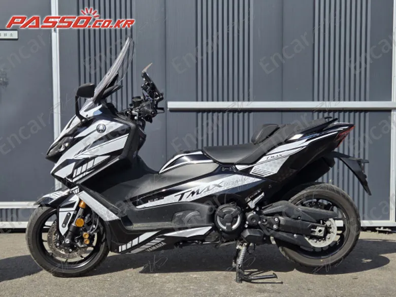 Yamaha T Max 560 - фото 1