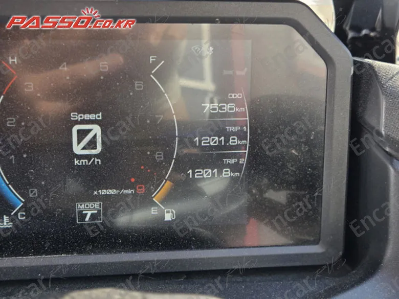 Yamaha T Max 560 - фото 3