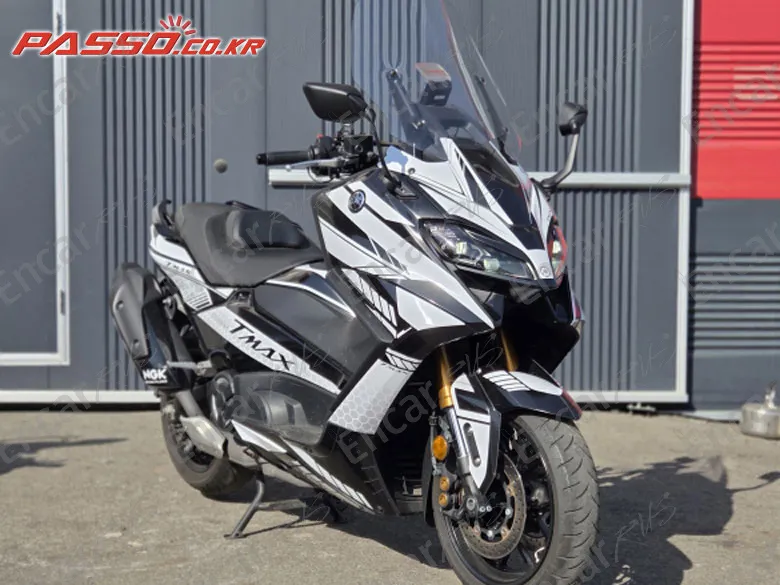 Yamaha T Max 560 - фото 4