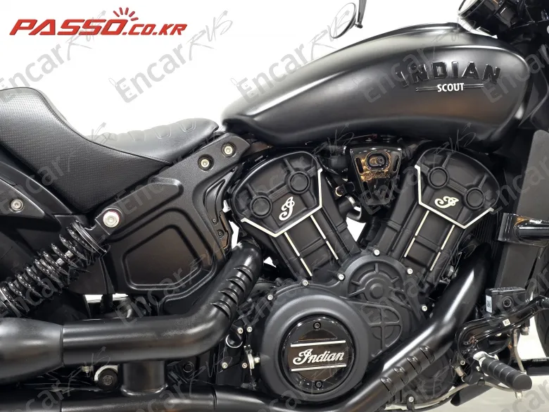 Indian Scout Rogue - фото 4