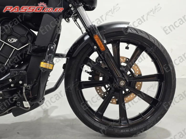 Indian Scout Rogue - фото 5