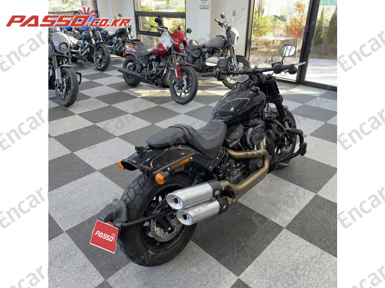 Harley-Davidson Fat Bob 114 - фото 2