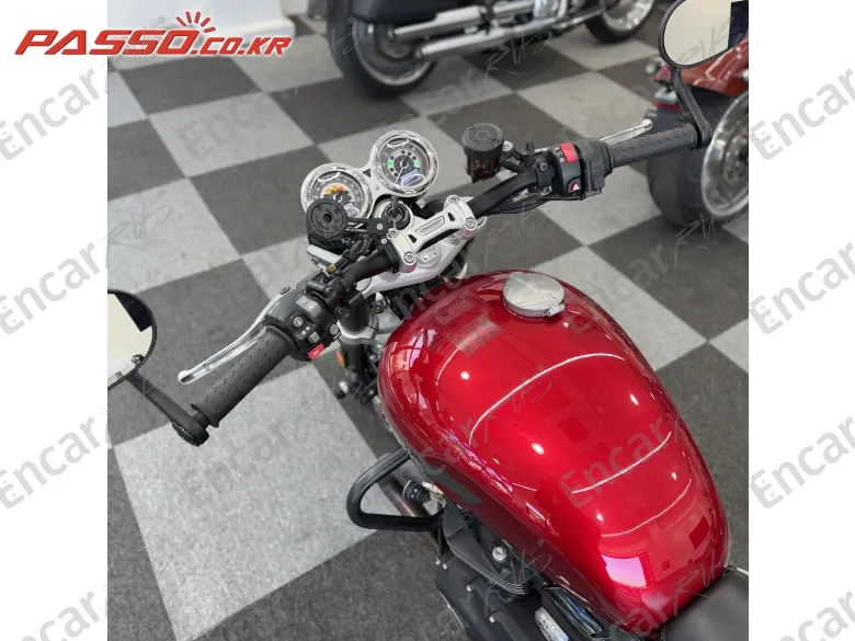 Triumph Speed Twin 1200 - фото 3