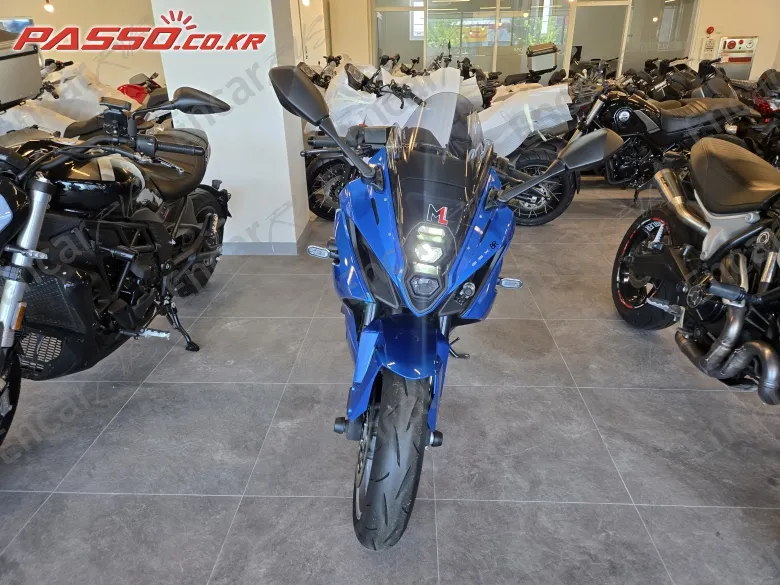 Suzuki Gsx 8 R - фото 4