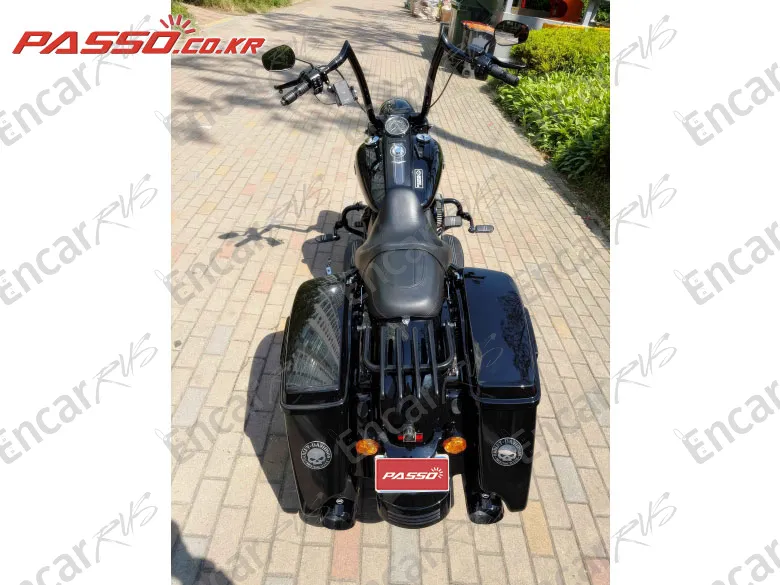 Harley-Davidson Road King Special - фото 2