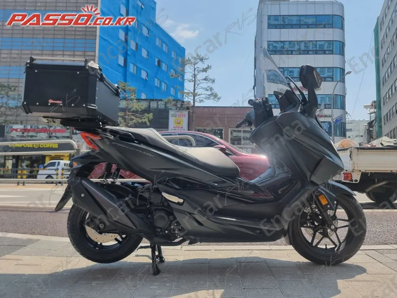 Honda Forza 350 - фото 0