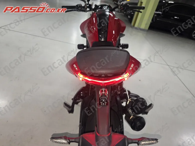 DUCATI MONSTER 937 - фото 2
