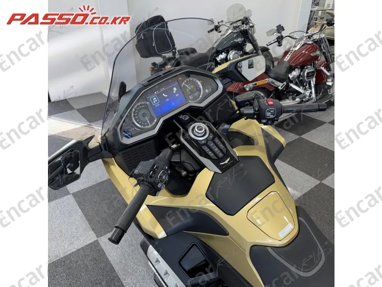 Honda Goldwing Tour Dct Airbag - фото 3