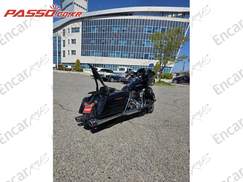 HARLEY-DAVIDSON FLTR - фото 2
