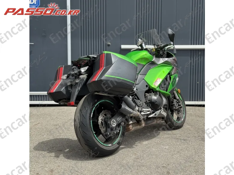 Kawasaki Z 1000 Sx - фото 2
