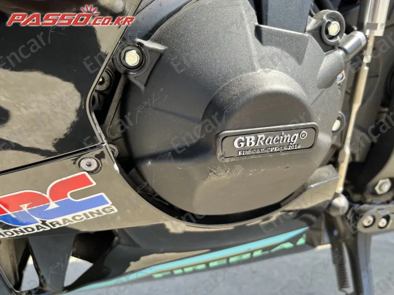 HONDA CBR 1000 RR-R FIREBLADE SP - фото 4